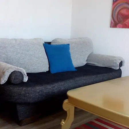 Nuki Apartman Old Town Casa de hóspedes *