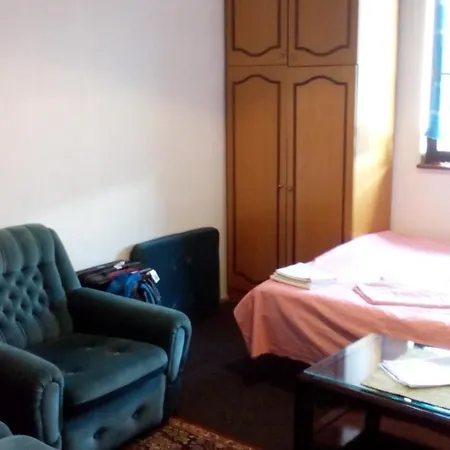 Nuki Apartman Old Town Casa de hóspedes